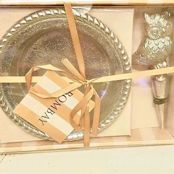 Bombay wine and coaster set - Picture 3 of 4